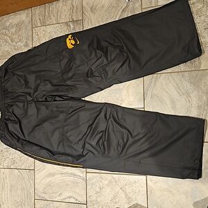 NWOT Nike Hawkeye Storm-fit XL Pants